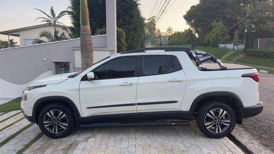 FIAT TORO 1.3 TURBO 270 FLEX FREEDOM AT6